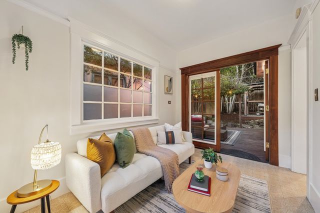 1983 Yosemite Rd, Berkeley, CA 94707