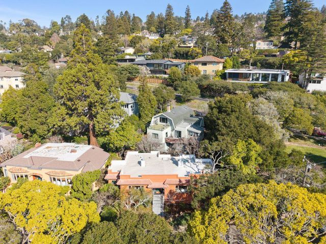 1983 Yosemite Rd, Berkeley, CA 94707