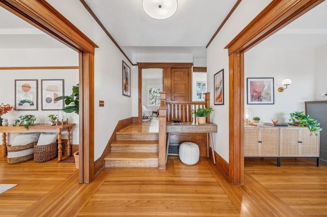 1983 Yosemite Rd, Berkeley, CA 94707