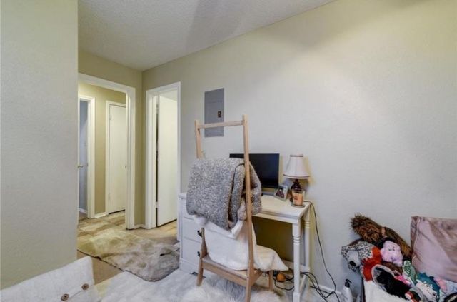 2409 Leon ST 102, Austin, TX 78705