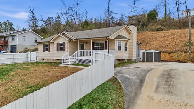 8218 Bill Reed Road, Ooltewah, TN 37363