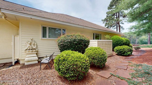 88 Mcmichael Drive, Pinehurst, NC 28374