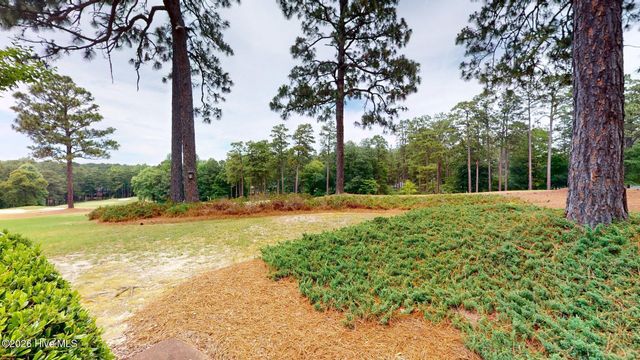 88 Mcmichael Drive, Pinehurst, NC 28374