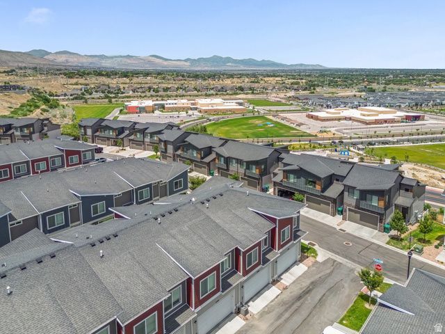 15524 S DEMOCRACY, Bluffdale, UT 84065