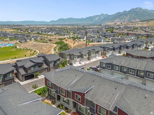 15524 S DEMOCRACY, Bluffdale, UT 84065