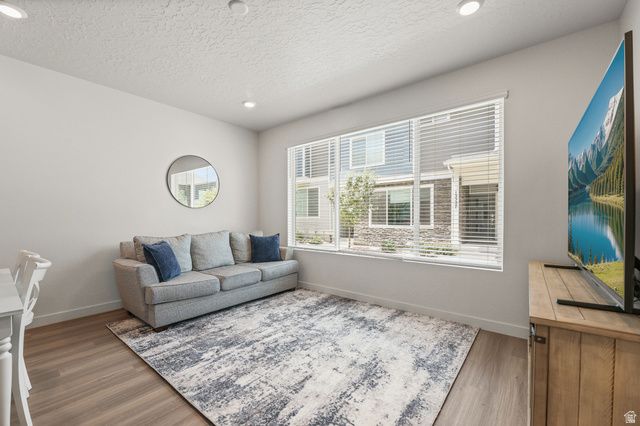 15524 S DEMOCRACY, Bluffdale, UT 84065