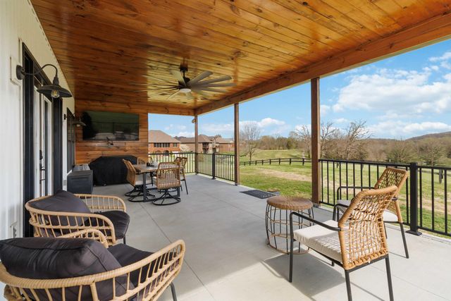 297 W Saddlebrook Drive, Somerset, KY 42503