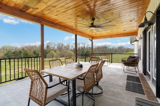 297 W Saddlebrook Drive, Somerset, KY 42503
