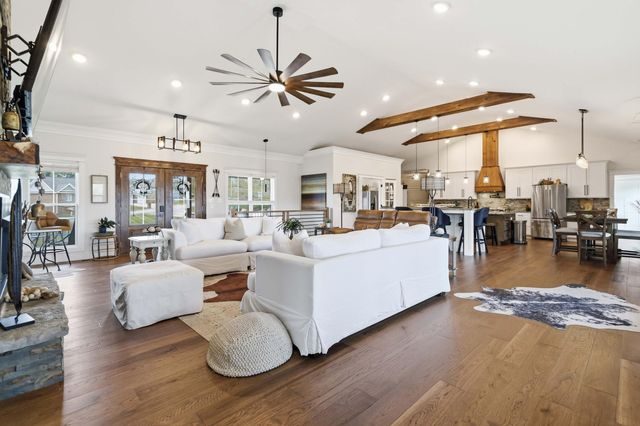 297 W Saddlebrook Drive, Somerset, KY 42503