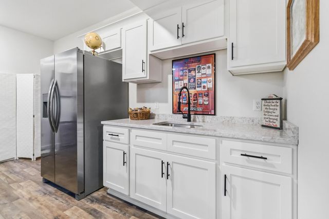 297 W Saddlebrook Drive, Somerset, KY 42503