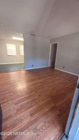 10335 HAVERFORD Road, Jacksonville, FL 32218