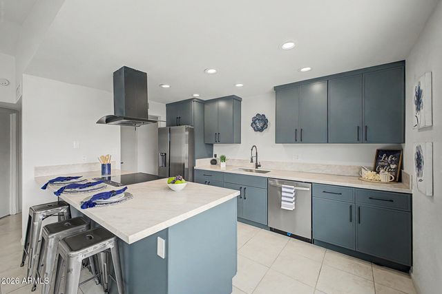 7023 W CYPRESS Street, Phoenix, AZ 85035