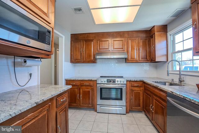 137-N PLYMOUTH LN, Monroe Township, NJ 08831