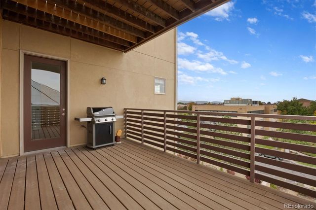 89 N Rampart Way 402, Denver, CO 80230
