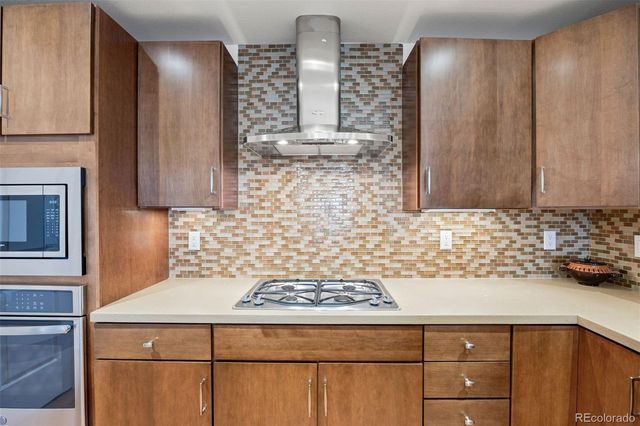 89 N Rampart Way 402, Denver, CO 80230