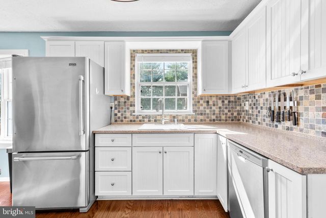 44 HAMILTON LAKES DR, Hamilton, NJ 08619