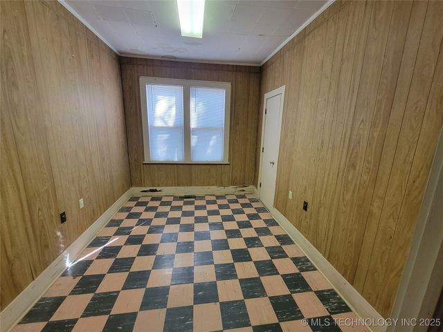 10 S Vann Street, Pryor, OK 74361