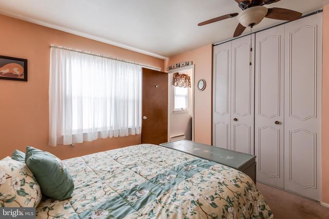 13 SHEFFIELD PL, Southampton, NJ 08088