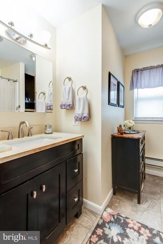 13 SHEFFIELD PL, Southampton, NJ 08088