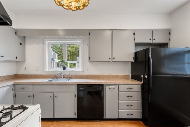 131 Montrose Avenue, Wakefield, MA 01880