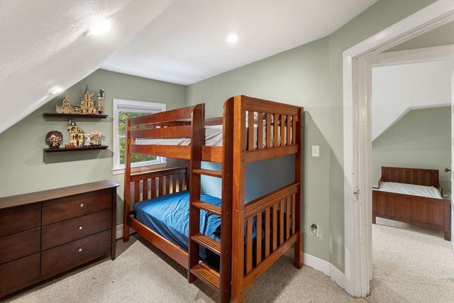 131 Montrose Avenue, Wakefield, MA 01880
