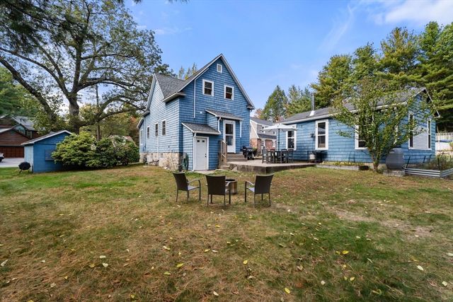 131 Montrose Avenue, Wakefield, MA 01880