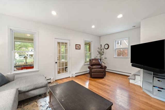 131 Montrose Avenue, Wakefield, MA 01880