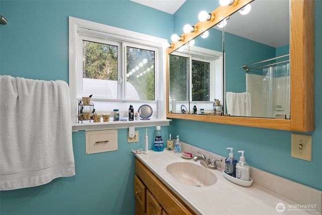 194 Big Foot Lane, Sequim, WA 98382