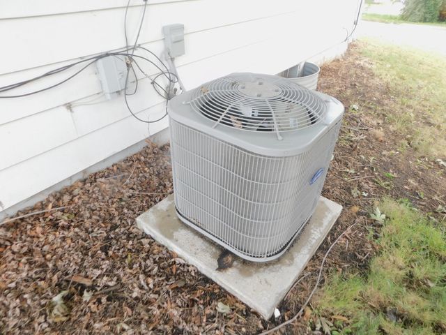 725 Illinois Street, Peru, IL 61354