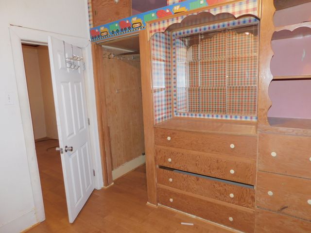 725 Illinois Street, Peru, IL 61354