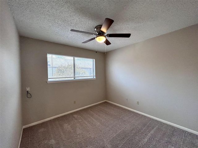 8900 Schick RD A, Austin, TX 78729