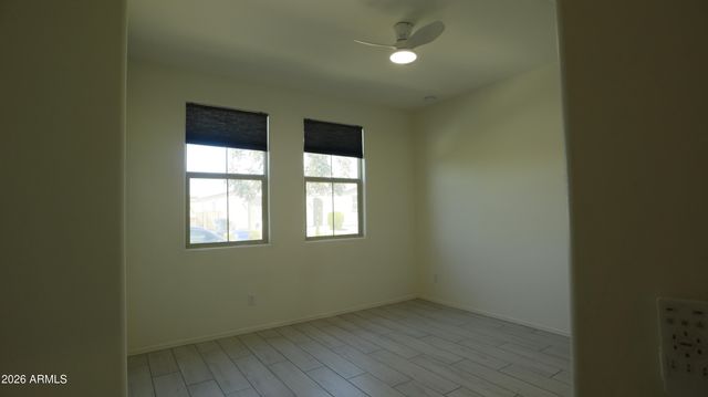 2413 W SUNLAND Avenue, Phoenix, AZ 85041