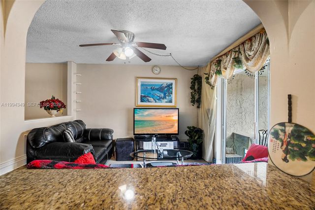 1625 NW 80th Ave D, Margate, FL 33063