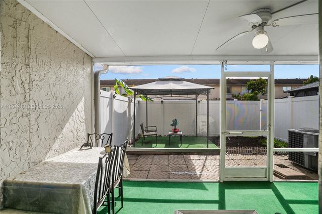 1625 NW 80th Ave D, Margate, FL 33063