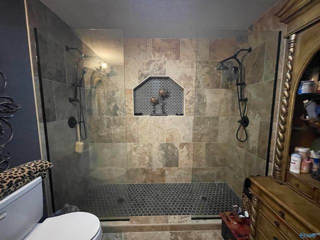 916 Riverview Drive, Gadsden, AL 35903