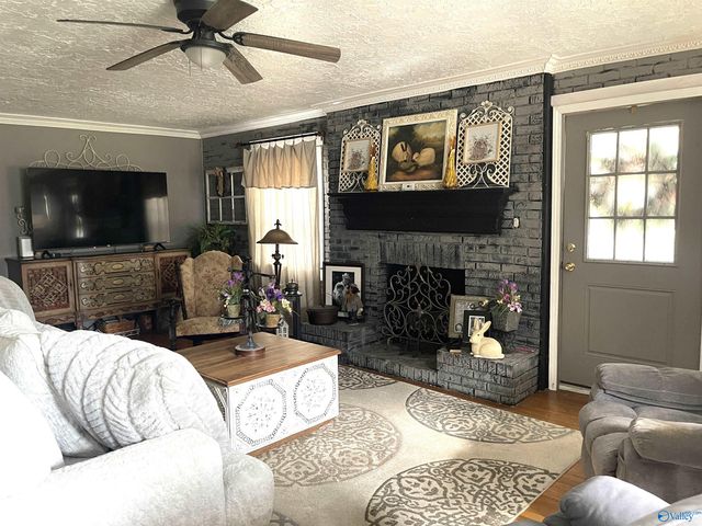 916 Riverview Drive, Gadsden, AL 35903