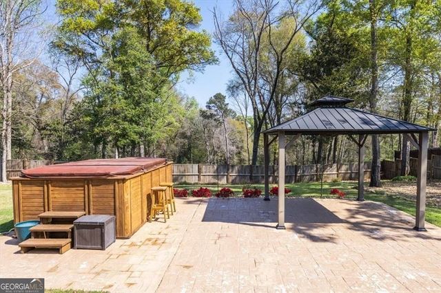 4046 Coosa Drive, Bonaire, GA 31005