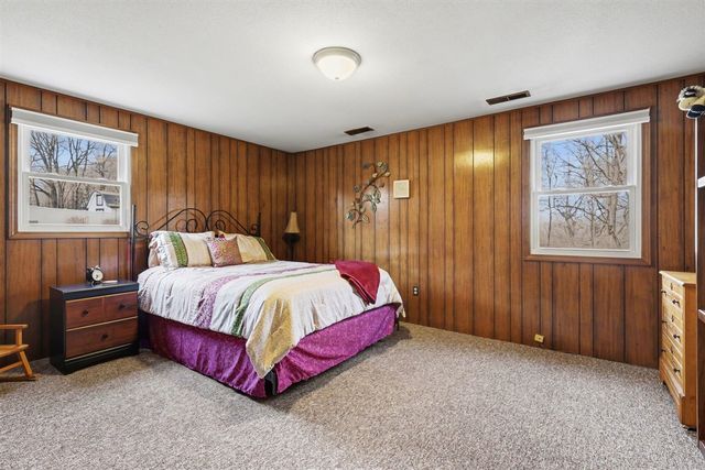 8270 Birchwood Avenue, Jenison, MI 49428