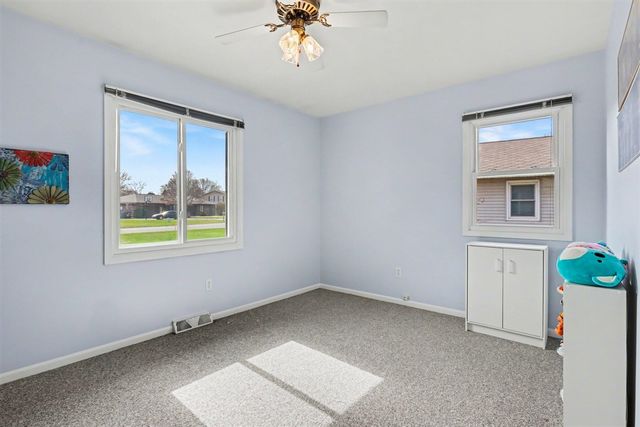 8270 Birchwood Avenue, Jenison, MI 49428