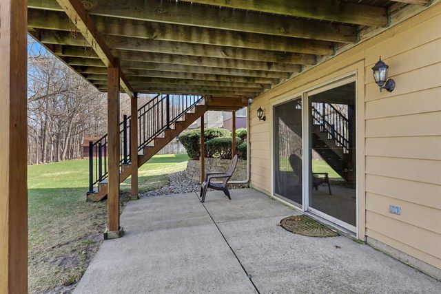 8270 Birchwood Avenue, Jenison, MI 49428