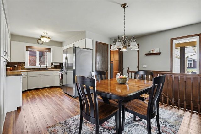 8270 Birchwood Avenue, Jenison, MI 49428