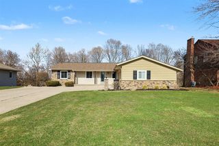 8270 Birchwood Avenue, Jenison, MI 49428