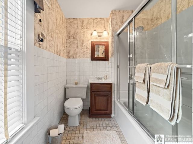 15 Leverett Street, Pomfret, NY 14063