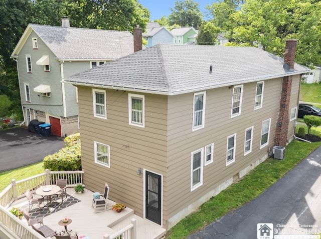 15 Leverett Street, Pomfret, NY 14063