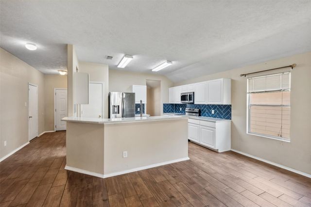 11626 Sardis Lake Drive, Tomball, TX 77375