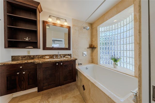 380 Thalia, Laguna Beach, CA 92651