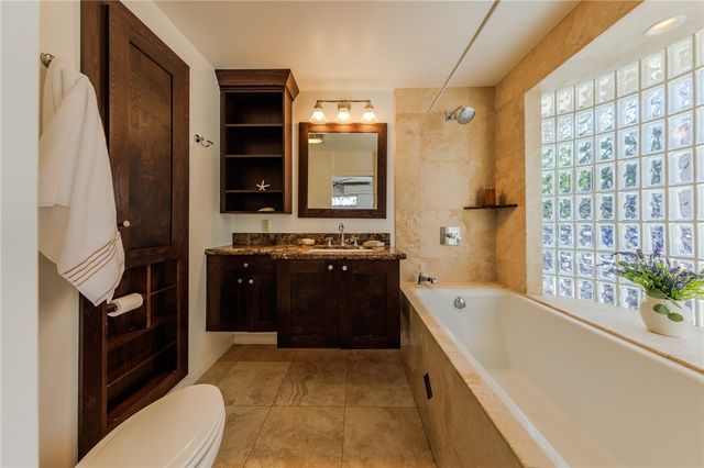 380 Thalia, Laguna Beach, CA 92651