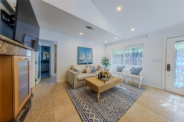 380 Thalia, Laguna Beach, CA 92651