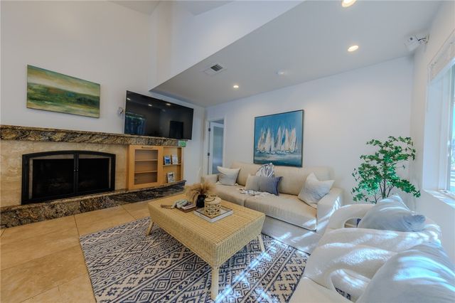 380 Thalia, Laguna Beach, CA 92651