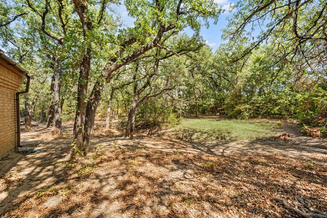 1653 creekside Drive, Southlake, TX 76092